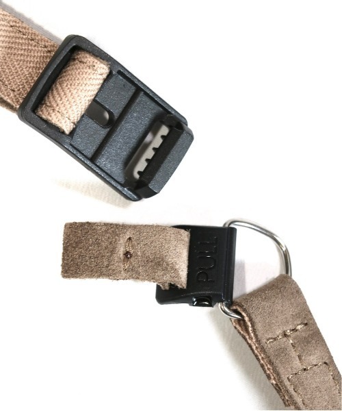 hobo（ホーボー）の「hobo / ホーボー LONG BELT FIDLOCK® BUCKLE COW SUEDE (HB-BL4002) スウェード ロングベルト フィドロック（ベルト・メンズ・グレー・FREE）」の4枚目の写真