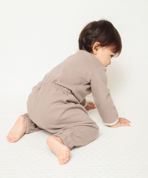 BRANSHES(ブランシェス)の「【WEB限定/ベビー/綿100%やわらかワッフル】ロングパンツ(その他ベビーウェア・キッズ・アイボリー/グレイッシュベージュ/ライトピンク/ピンク・80/70)」の7枚目の写真