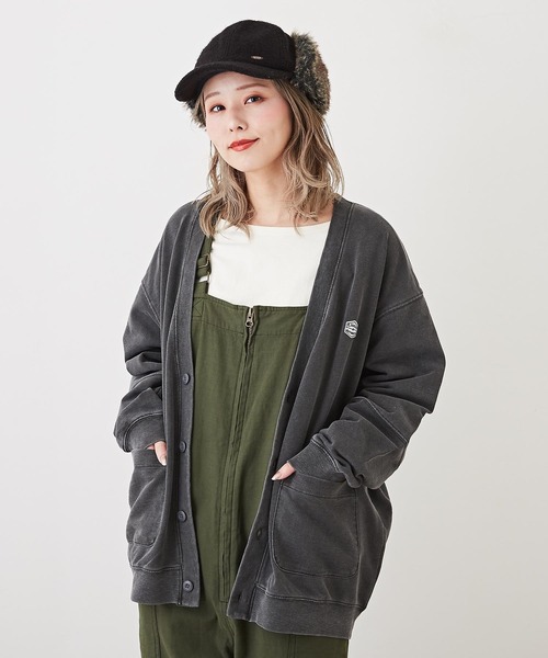 CUBE SUGAR（キューブシュガー）の「ミニ裏毛スウェットVネックカーディガン（カーディガン/ボレロ・レディース・グリーン/スミクロ/オレンジ/オートミール・M）」の2枚目の写真