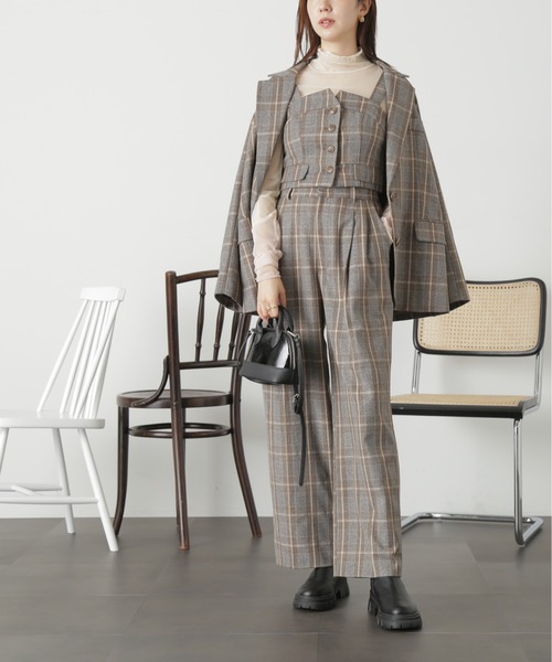 FREE'S MART（フリーズマート）の「◆＜セットアップ対応＞フロントボタン２ＷＡＹビスチェ（ベスト・レディース・ブラウン/グレー系その他/ブラック/ブラウン系その他・FREE）」の17枚目の写真