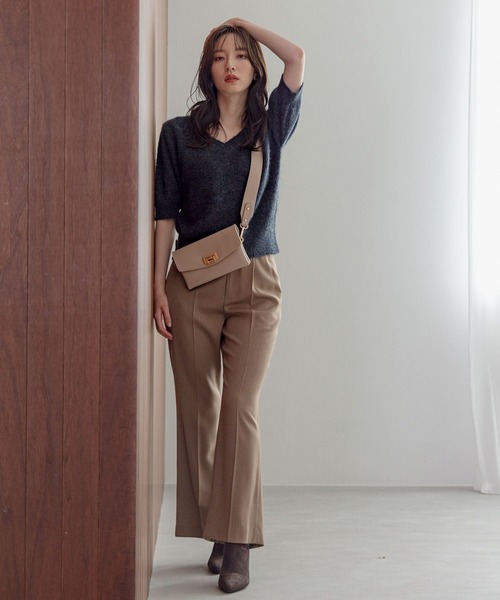 Andemiu（アンデミュウ）の「スクエアボディバッグ984597（ショルダーバッグ・レディース・ブラック/アイボリー/ブラウン/ホワイト・FREE）」の5枚目の写真