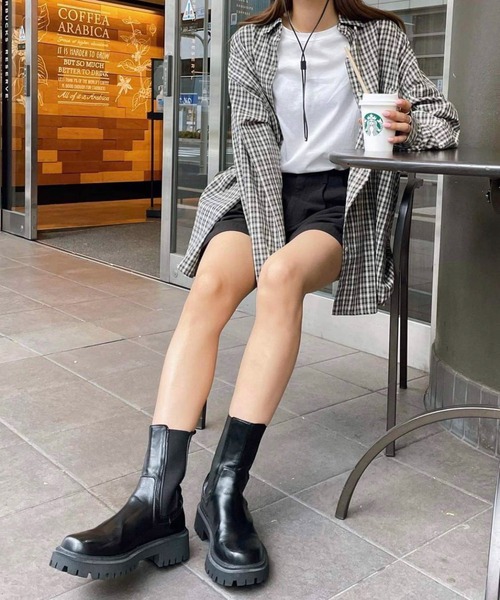 CANAL JEAN(キャナルジーン)の「choice_cnl オーバーサイズチェックシャツ(シャツ/ブラウス・レディース・ブルー/ブラック・ONE SIZE)」の1枚目の写真