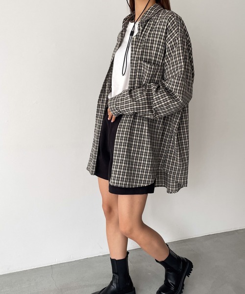 CANAL JEAN(キャナルジーン)の「choice_cnl オーバーサイズチェックシャツ(シャツ/ブラウス・レディース・ブルー/ブラック・ONE SIZE)」の3枚目の写真