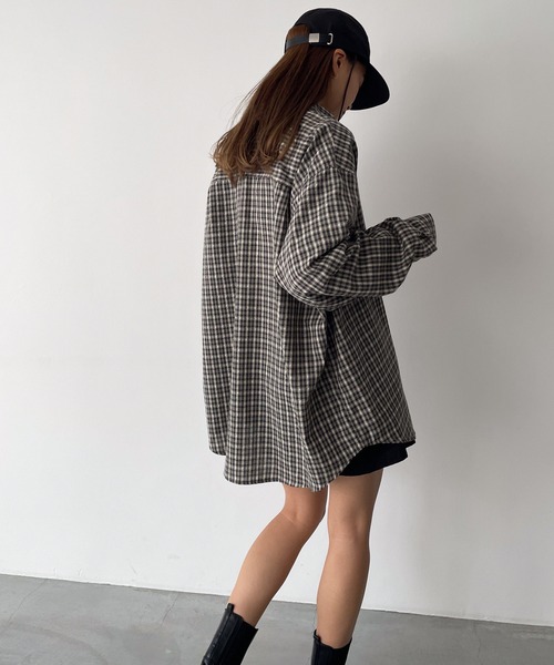 CANAL JEAN(キャナルジーン)の「choice_cnl オーバーサイズチェックシャツ(シャツ/ブラウス・レディース・ブルー/ブラック・ONE SIZE)」の4枚目の写真