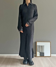 プリーツマキシシャツワンピース