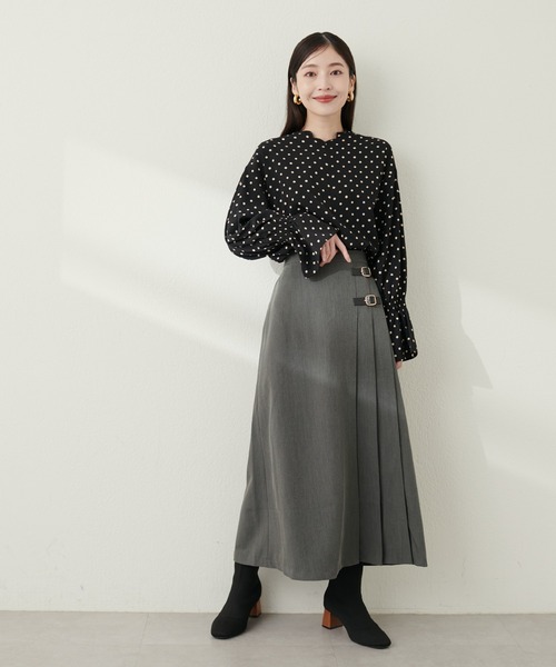 natural couture(ナチュラルクチュール)の「合皮ベルトデザインタックスカート(スカート・レディース・チャコールグレー/その他1/ライトベージュ/その他2・FREE)」の7枚目の写真