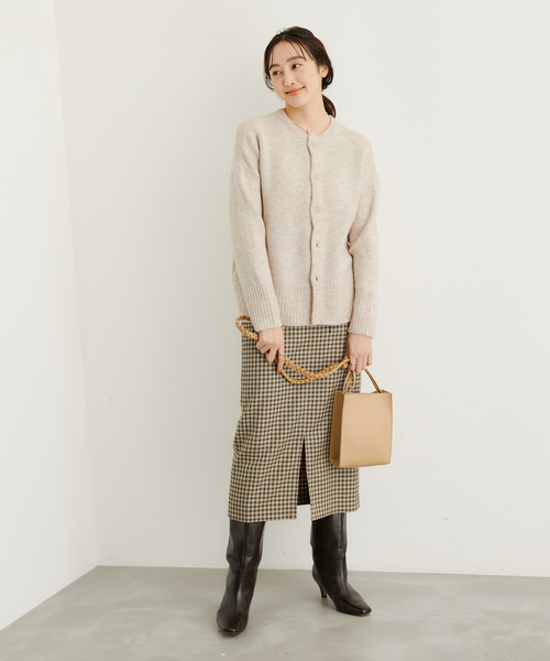 le cercle ADAM ET ROPE'(ルセルクルアダムエロペ)の「エラスティック2Wayニットカーディガン(カーディガン/ボレロ・レディース・サックスブルー/チャコールグレー/イエロー系その他2/ベージュ系その他2・M/L)」の11枚目の写真