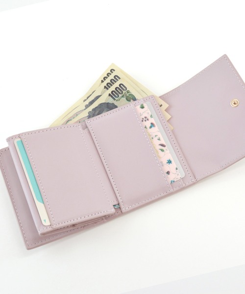 ALTROSE（アルトローズ）の「三つ折り財布 ミニウォレット ボックスコイン クロコ ミニ財布 ジョアンナ（財布・レディース・ピンク/ホワイト/ブラック・FREE）」の9枚目の写真