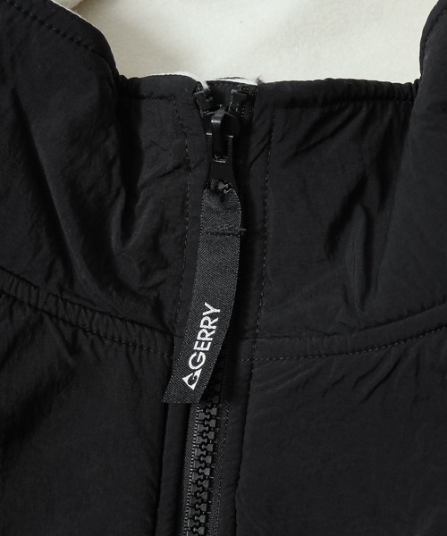 GERRY(ジェリー)の「【GERRY】 ワンポイント ロゴ刺繍 フリース ジャケット(ブルゾン・メンズ・ベージュ/アイボリー/ブラック/グレー・MEDIUM/LARGE/X-LARGE)」の7枚目の写真