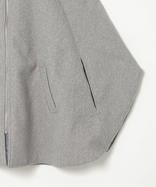 VENCEEXCHANGE（ヴァンスエクスチェンジ）の「フェイクウールポンチョコート（ポンチョ・レディース・ブラウン/ブラック/グレー・FREE）」の5枚目の写真