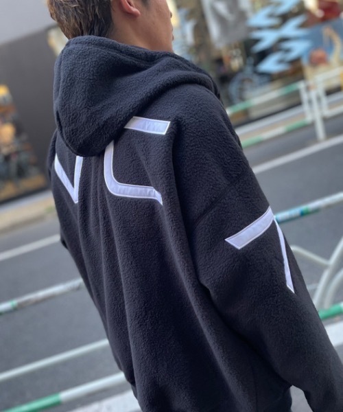 RVCA(ルーカ)の「RVCA メンズ 【AZUL】 RVCA×AZUL FAKE RVCA ZIP HOODIE パーカー【2023年秋冬モデル】/ルーカ×AZULコラボデザインバッグビッグプリントボラジップアップフーディ(パーカー・メンズ・ブラック/ホワイト・FREE)」の17枚目の写真