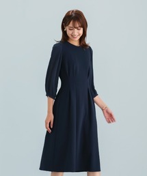 Emilyan（エミリアン）の「洗えて動けるワーママワンピ【手洗いできるハイストレッチジョーゼット】美フレアワンピース（ワンピース）」