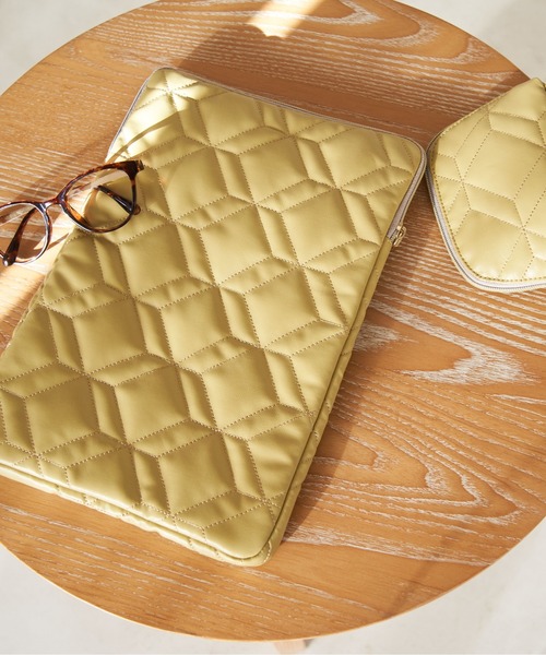 ROPE' PICNIC(ロペピクニック)の「キルティングPCケース(その他小物・レディース・イエロー系その他/ピンク系その他2/ブラック/ベージュ/キナリ/ピンク/ブルー/シルバー・FREE)」の6枚目の写真