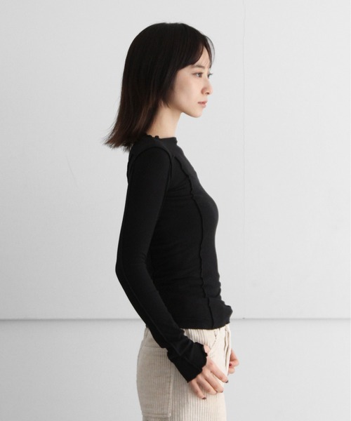 BASERANGE(ベースレンジ)の「BASERANGE Omato long sleeve(Tシャツ/カットソー・レディース・オフホワイト/ブラック・SMALL/X-SMALL)」の7枚目の写真