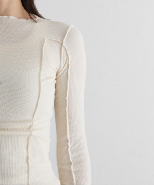 BASERANGE(ベースレンジ)の「BASERANGE Omato long sleeve(Tシャツ/カットソー・レディース・オフホワイト/ブラック・SMALL/X-SMALL)」の6枚目の写真