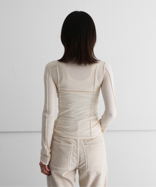 BASERANGE(ベースレンジ)の「BASERANGE Omato long sleeve(Tシャツ/カットソー・レディース・オフホワイト/ブラック・SMALL/X-SMALL)」の4枚目の写真