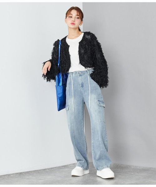 CHILLE(チル)の「フェザーカットニットカーディガン 長袖(カーディガン/ボレロ・レディース・アイボリー/ブラック・FREE)」の10枚目の写真