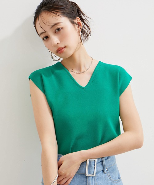 VIS（ビス）の「【前後2WAY】美人スリーブニットプルオーバー【UVケア・接触冷感・洗える】（ニット/セーター・レディース・ブラウン/ホワイト系その他/キナリ/グリーン・FREE）」の4枚目の写真