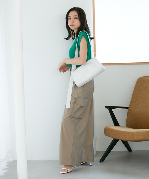 VIS（ビス）の「【前後2WAY】美人スリーブニットプルオーバー【UVケア・接触冷感・洗える】（ニット/セーター・レディース・ブラウン/ホワイト系その他/キナリ/グリーン・FREE）」の9枚目の写真