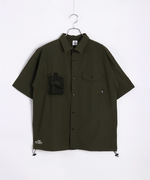 GERRY(ジェリー)の「GERRY 接触冷感 撥水 ストレッチ半袖シャツ ダブル胸ポケット付(シャツ/ブラウス・メンズ・グレイッシュベージュ/ブラック/カーキ・L/LL/M)」の6枚目の写真
