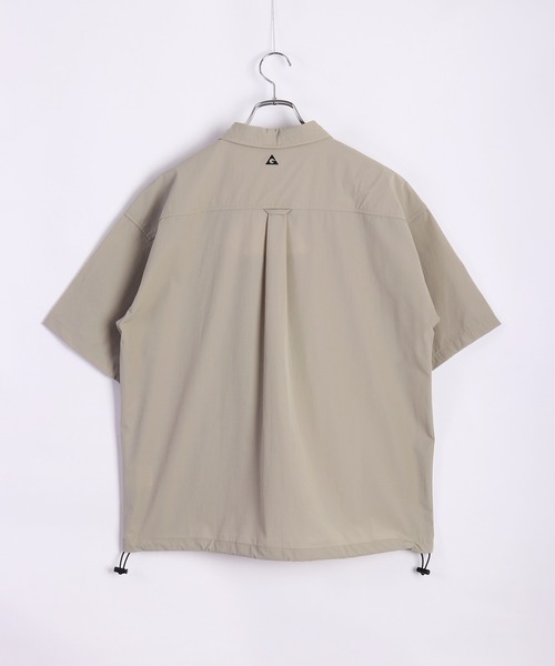 GERRY(ジェリー)の「GERRY 接触冷感 撥水 ストレッチ半袖シャツ ダブル胸ポケット付(シャツ/ブラウス・メンズ・グレイッシュベージュ/ブラック/カーキ・L/LL/M)」の9枚目の写真