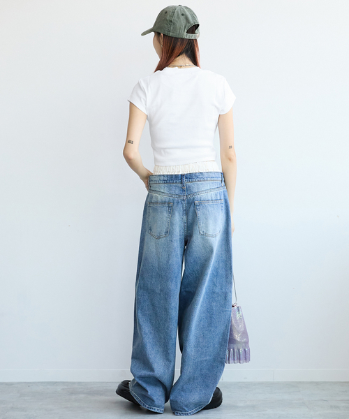 JOINT WORKS(ジョイントワークス)の「【Calvin Klein Jeans / カルバン クライン ジーンズ】 A- MNGM BABY TEE(Tシャツ/カットソー・レディース・カーキ/ベージュ/ピンク/ホワイト/ブラック・SMALL)」の12枚目の写真