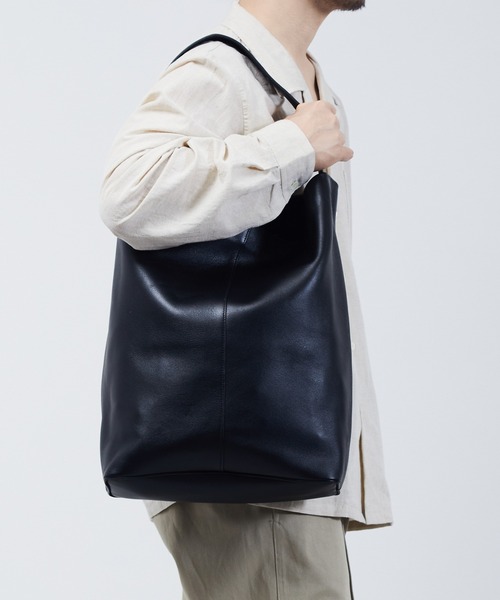 イッチ ITTI レザー シボ革 バケットトートバッグ　黒 ITTI × styling/ / EXCLUSIVE ITEM (イッチ × スタイリング