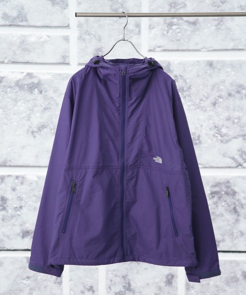 THE NORTH FACE(ザノースフェイス)の「THE NORTH FACE/Compact Jacket(ナイロンジャケット・メンズ・パープル/ブラック/その他1・L/M/S)」の2枚目の写真