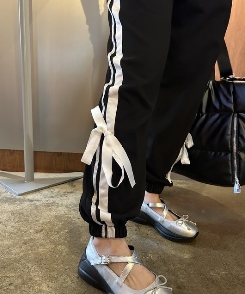 ipugo（イプゴ）の「ipugo/イプゴ サイドリボン スウェットパンツ（スウェットパンツ・レディース・ブラック/ホワイト・FREE）」の19枚目の写真