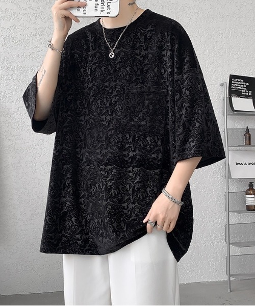 CREARE -LINO-（クレアーレリノ）の「【ユニセックス商品】ペイズリー柄トップス（Tシャツ/カットソー・メンズ・ブラック/ホワイト・FREE）」の8枚目の写真