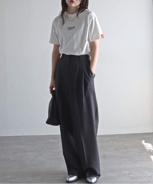COURO（コウロ）の「【FOXRUN/フォックスラン】 別注ワンポイント刺繍Tシャツ（Tシャツ/カットソー・レディース・オートミール/ネイビー/ブラック系/キナリ/チャコール/ホワイト/ライトグレー系/クリーム/チャコールグレー/ネイビー系/ブラック/ホワイト系・M/L）」の14枚目の写真