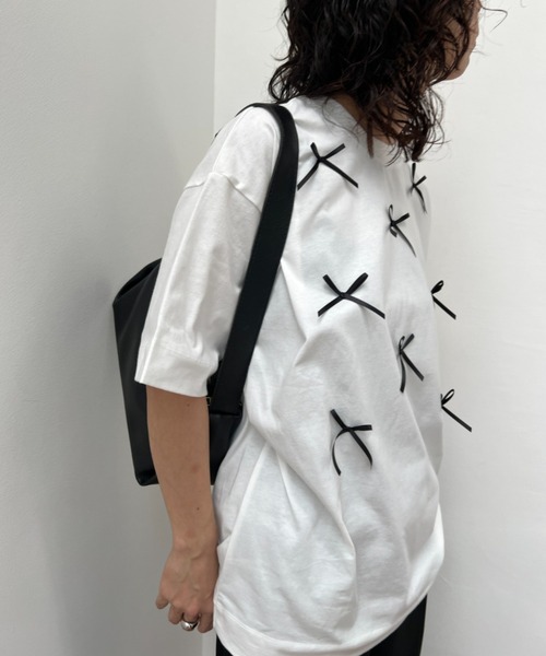 y/m（イム）の「リボンTシャツ（Tシャツ/カットソー・レディース・ホワイト/ブラック・FREE）」の4枚目の写真