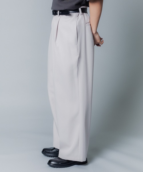 MandO（Auntie Rosa）（エムオー）の「【MandO】アソートワンタックストレートワイドパンツ（スラックス・メンズ・チャコール/ネイビー/ライトグレー/ブラック/グレー系その他/ブラック系その他/ネイビー系・LARGE/MEDIUM/SMALL）」の8枚目の写真