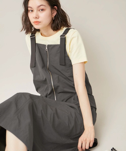 ROPE' PICNIC(ロペピクニック)の「ハーフジップワンピース(ジャンパースカート・レディース・キャメル/カーキ/チャコールグレー・38)」の2枚目の写真