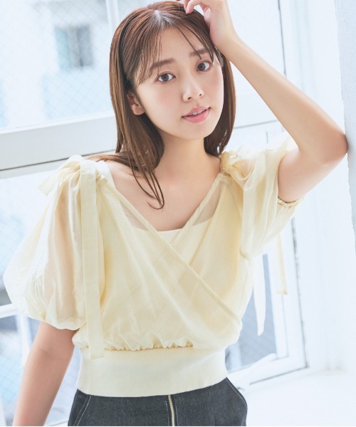 mysty woman（ミスティウーマン）の「リボンカシュクールプルオーバー　120988（Tシャツ/カットソー・レディース・ブラック/ライトブルー/オフホワイト/グレイッシュベージュ・FREE）」の11枚目の写真