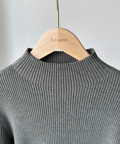 Louere(ルエレ)の「ゴールドボタンリブニット(ニット/セーター・レディース・ブラック/アイボリー/チャコール・SMALL/MEDIUM/LARGE)」の18枚目の写真
