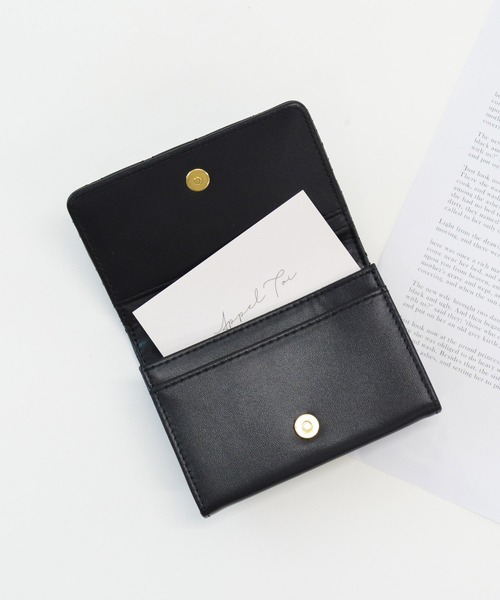 ALTROSE（アルトローズ）の「名刺ケース 名刺入れ カードケース キルティング ジェニファー（名刺入れ・レディース・アイボリー/ブラック/グレー・FREE）」の17枚目の写真