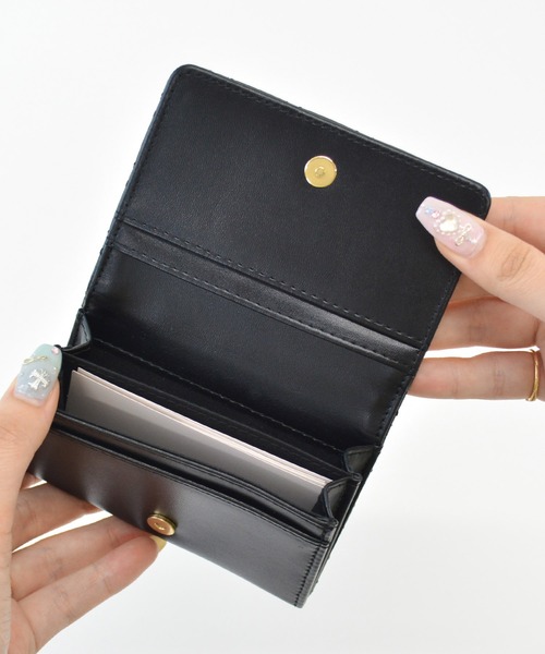 ALTROSE（アルトローズ）の「名刺ケース 名刺入れ カードケース キルティング ジェニファー（名刺入れ・レディース・アイボリー/ブラック/グレー・FREE）」の19枚目の写真