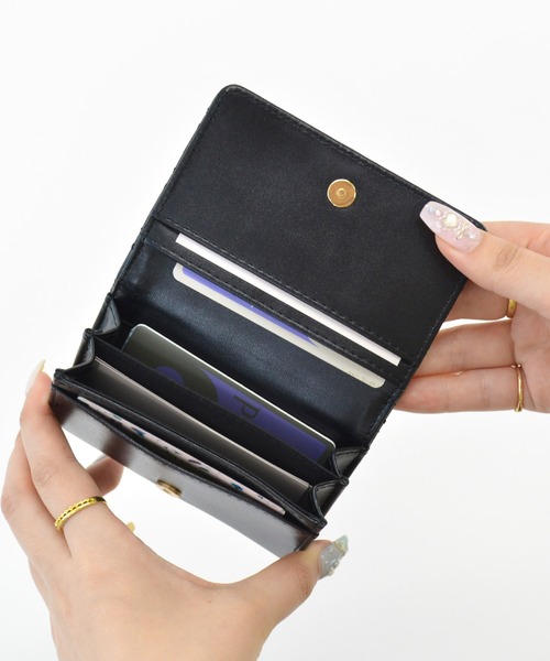 ALTROSE（アルトローズ）の「名刺ケース 名刺入れ カードケース キルティング ジェニファー（名刺入れ・レディース・アイボリー/ブラック/グレー・FREE）」の20枚目の写真