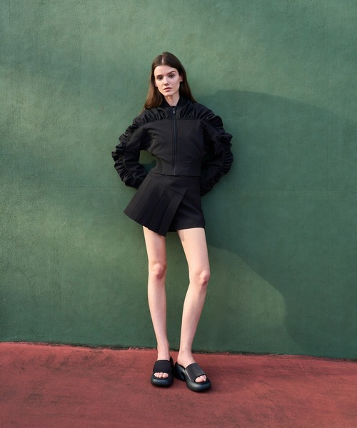 CHARLES & KEITH（チャールズ & キース）の「Baxieバシーシルクプラットフォームミュール（サンダル・レディース・オフホワイト/ブラック系その他2/ブラック系その他4・23.5cm/23cm/25.5cm/25cm/24.5cm/22.5cm）」の13枚目の写真