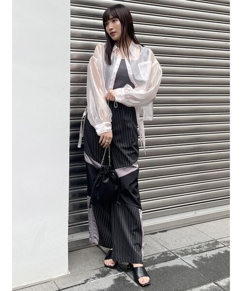 MURUA(ムルーア)の「ヘムドロストシアーシャツ(シャツ/ブラウス・レディース・ピンク/グレー/ホワイト/その他1/その他2・FREE)」の21枚目の写真