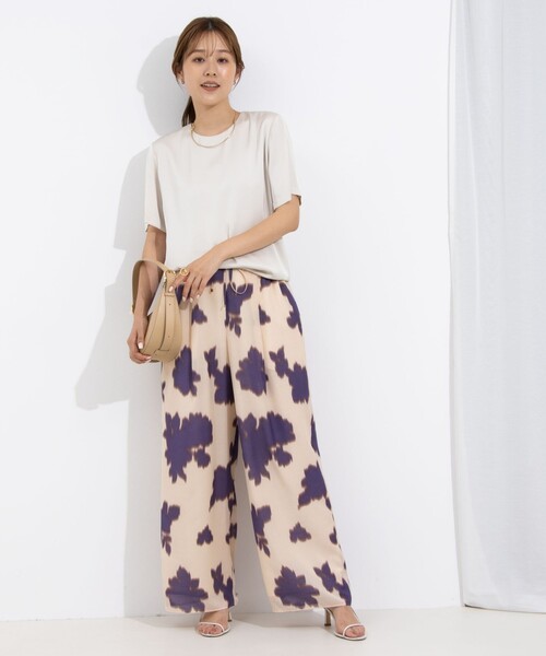 NOLLEY’S(ノーリーズ)の「ウォッシャブルぼかし花柄イージーワイドパンツ(その他パンツ・レディース・ホワイト系その他2/ベージュ系その他・38/36)」の14枚目の写真