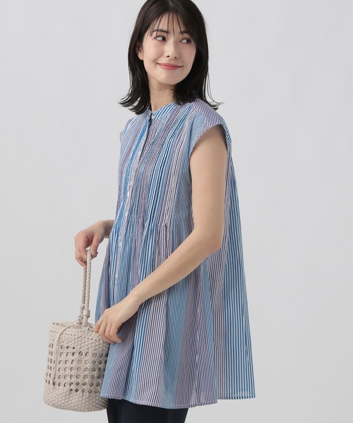 Elura（エルーラ）の「ボイルピンタックノースリブラウス/104353（シャツ/ブラウス・レディース・ブルー/ブラック/ホワイト・FREE）」の17枚目の写真