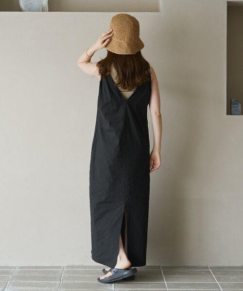 gemeil（ジェムイル）の「《再値下げ》【CEPIE.×gemeil】リネンツイストワンピース（ワンピース・レディース・アイボリー/ブラック・SMALL/MEDIUM）」の10枚目の写真