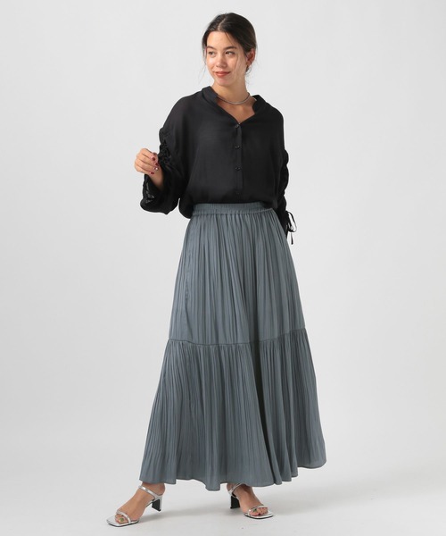 BAYFLOW（ベイフロー）の「[落ち感のある生地]プリーツ切り替えスカート（スカート・レディース・グレー/ベージュ/ブルー・SMALL/MEDIUM）」の18枚目の写真