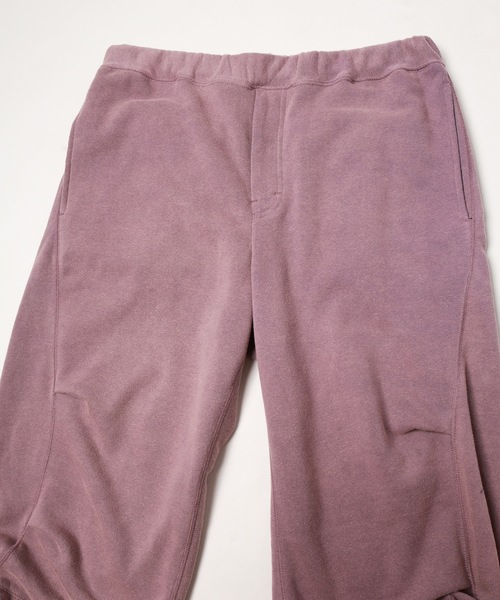 JIEDA(ジエダ)の「3/4 DRAPE SWEAT PANTS(スウェットパンツ・メンズ・ブラック/パープル・1/2)」の14枚目の写真
