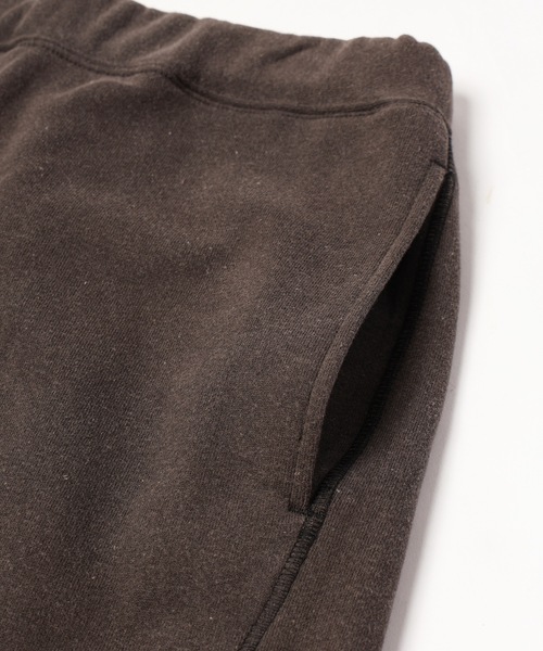 JIEDA(ジエダ)の「3/4 DRAPE SWEAT PANTS(スウェットパンツ・メンズ・ブラック/パープル・1/2)」の7枚目の写真