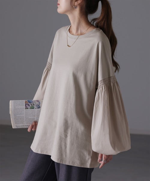 HUG.U(ハグユー)の「袖ぽわんカットソー(Tシャツ/カットソー・レディース・ホワイト/グレイッシュベージュ/オリーブ/ブラック・FREE)」の18枚目の写真