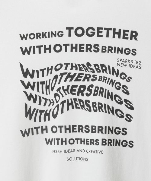 JEANASIS(ジーナシス)の「ストレッチフードLS/149550(パーカー・レディース・ホワイト/ブラック・FREE)」の6枚目の写真