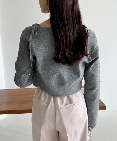 one after another NICE CLAUP(ワンアフターアナザーナイスクラップ)の「ビジューニットカーディガン【セットで着れるビスチェあり】(カーディガン/ボレロ・レディース・レッド/ピンク/ブラック/アイボリー/杢グレー・FREE)」の14枚目の写真